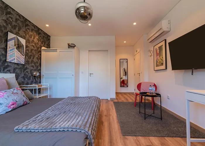 Guest house 7min To Uni Se-velha - Ac - Work Desk - 300mbs Wifi - 2